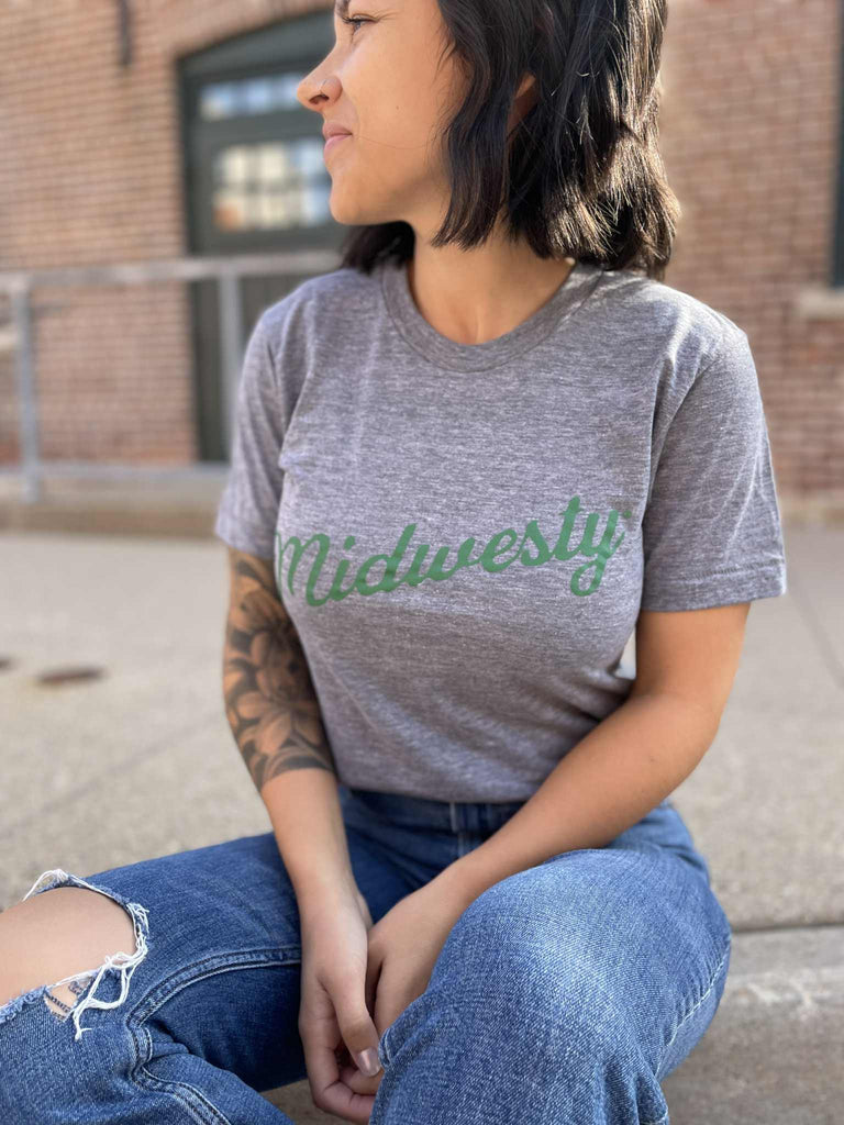 Midwesty® Tee in Gray