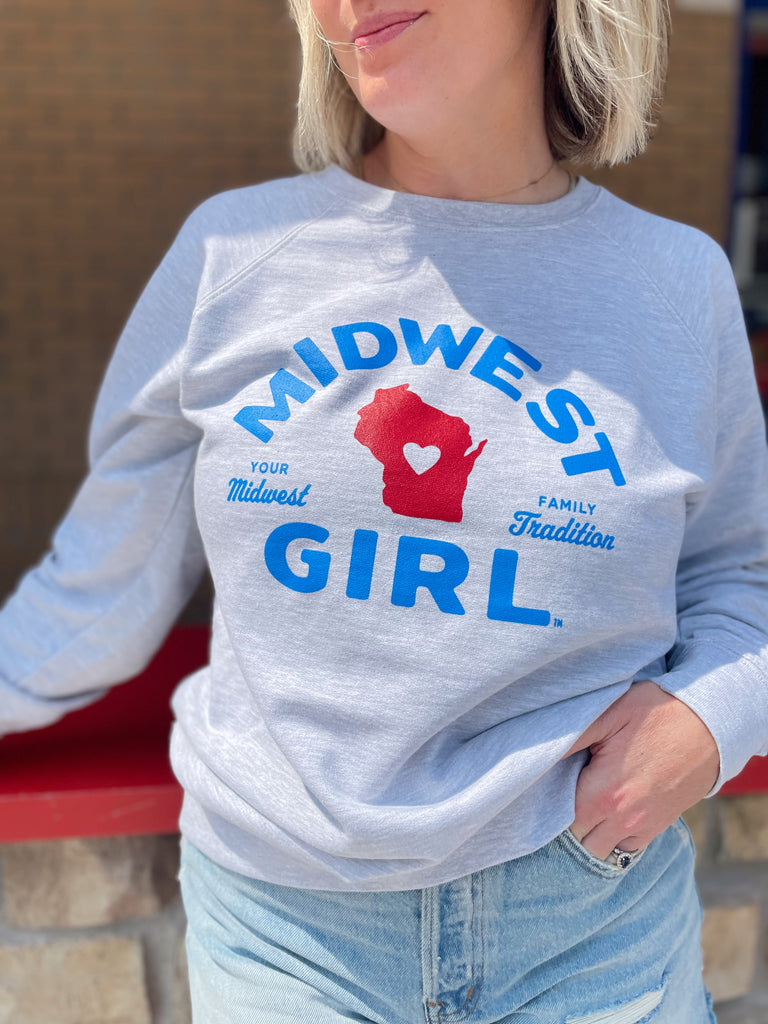 Wisconsin Midwest Girl Terry Crew in Gray