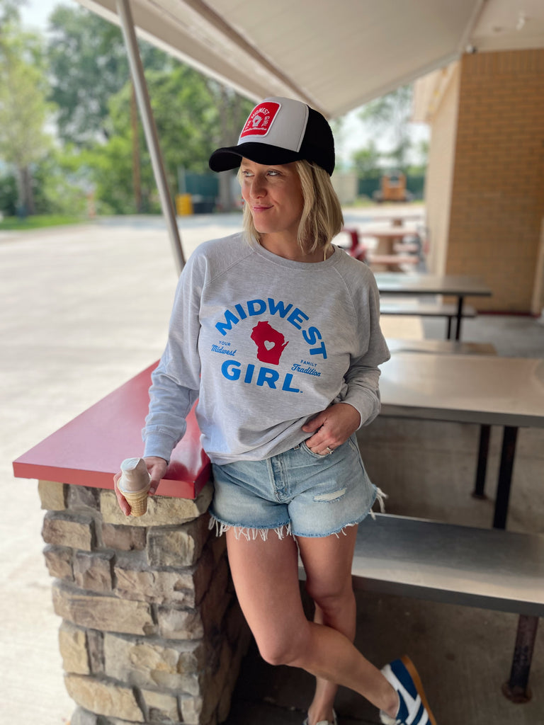 Wisconsin Midwest Girl Terry Crew in Gray