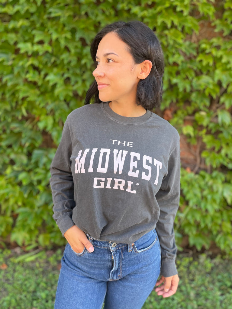 The Midwest Girl Long Sleeve in Pepper