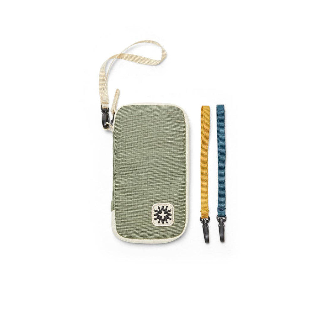 Mylee Clutch in Sage