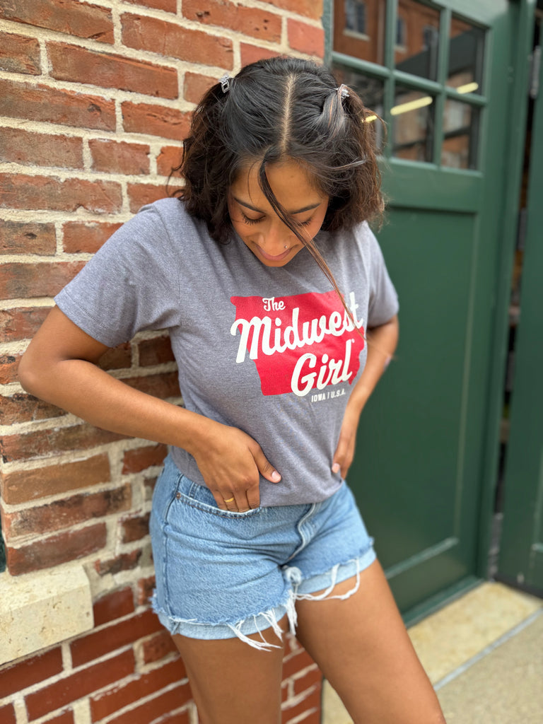 Midwest Girl Iowa Tee in Gray