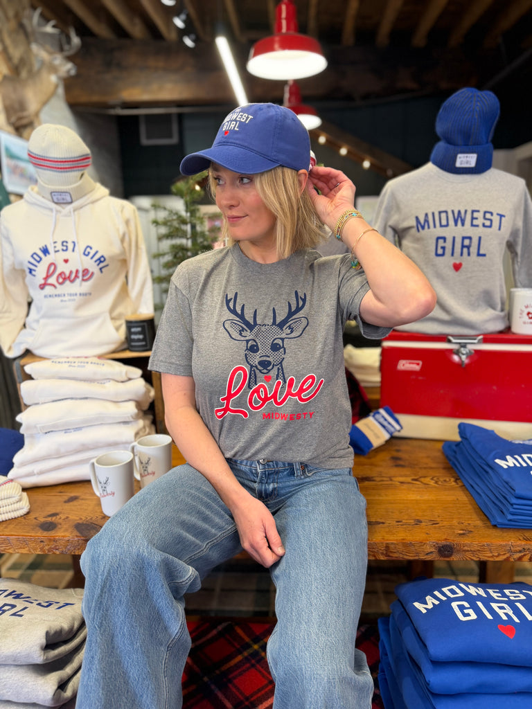 Buck Love Tee in Gray