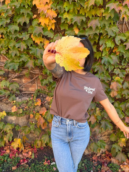 Midwest Girl Women's Tee in Mocha