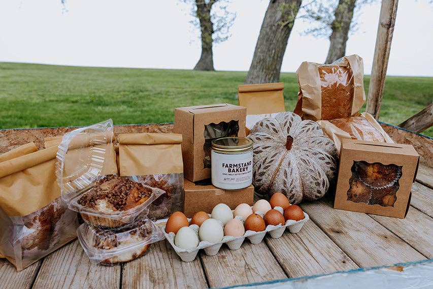 Farmstand Bakery Candle: 8 oz Candle