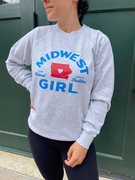 Iowa Midwest Girl Terry Crew in Gray