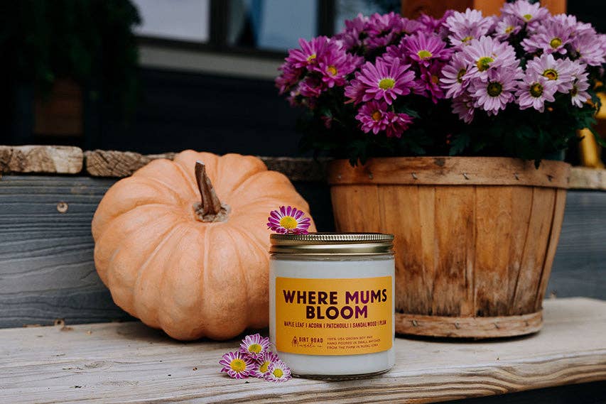 Where Mums Bloom Candle: 8 oz Candle