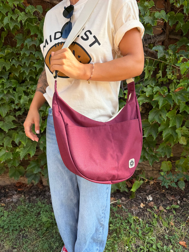 Bay Bag in Berry