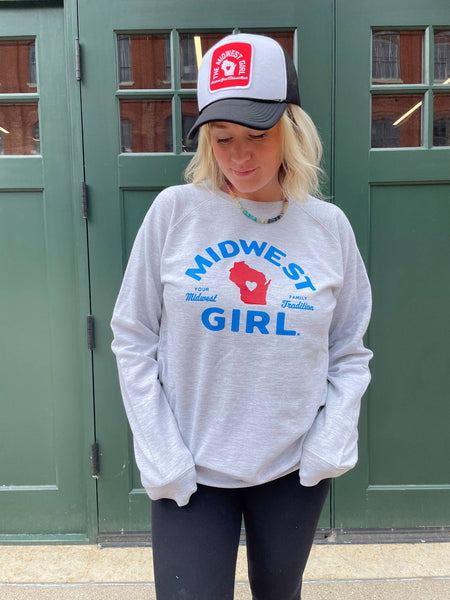 Wisconsin Midwest Girl Terry Crew in Gray