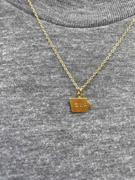 Iowa Necklace in Gold