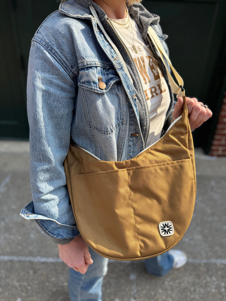 Bay Bag in Honey