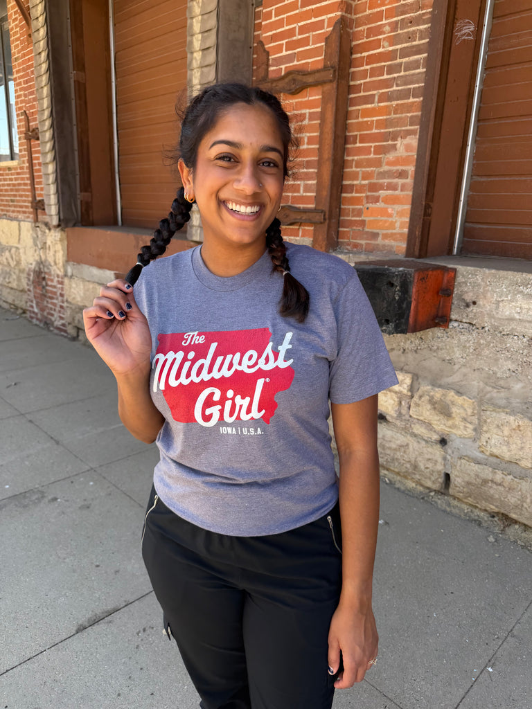 Midwest Girl Iowa Tee in Gray