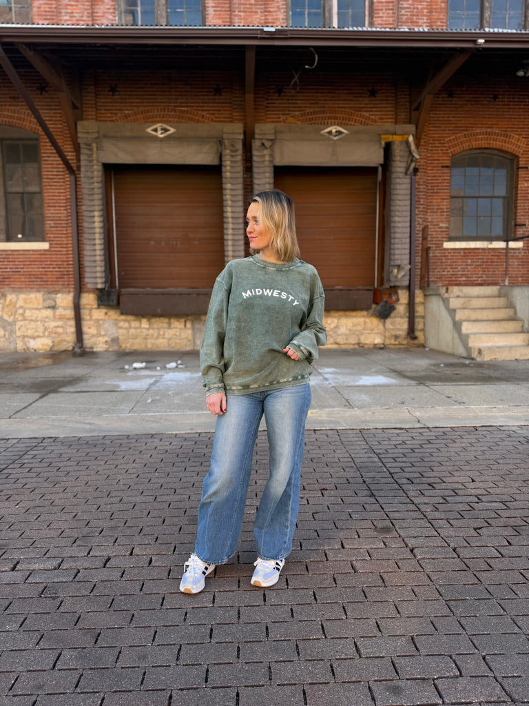 Midwesty Corded Crew in Forest Green