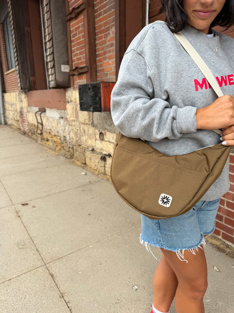 Mini Bay Bag in Chocolate