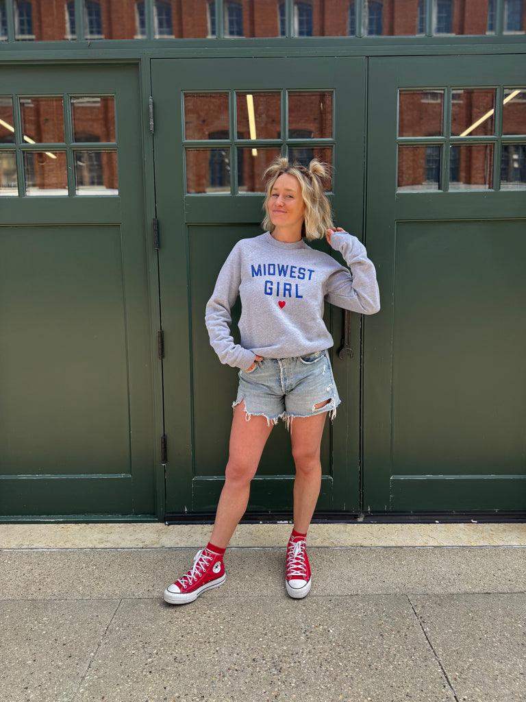 Midwest Girl Crew in Athletic Gray